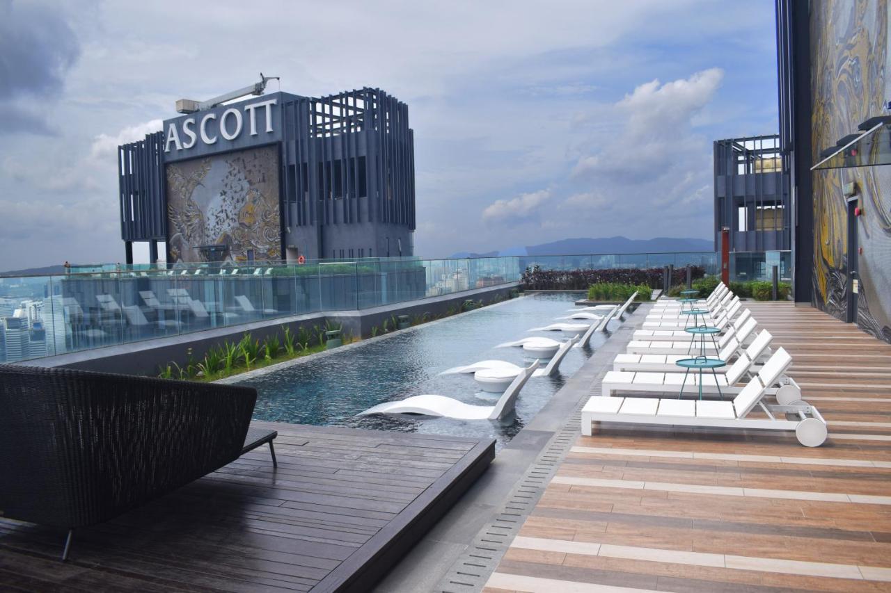 Star Holiday Sky Pool Klcc 쿠알라룸푸르 외부 사진
